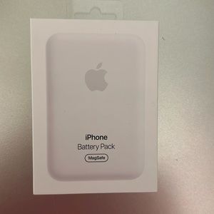 Apple battery pack, New open box